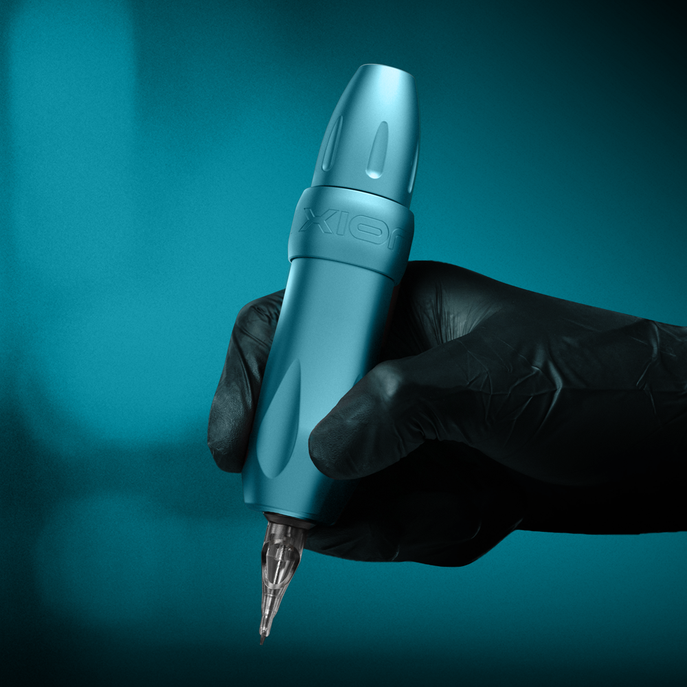 Spektra Xion Tidal pen-style tattoo machine in use — FK Irons